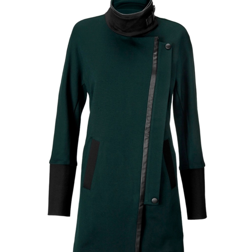 Cabi Renaissance Coat. Size Large. Deep Forrest green.